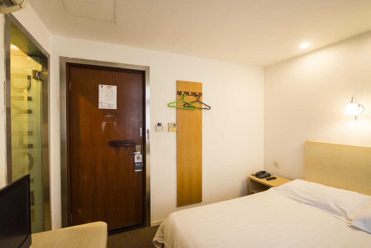 Motel Zhenjiang Jiefang Road Екстер'єр фото