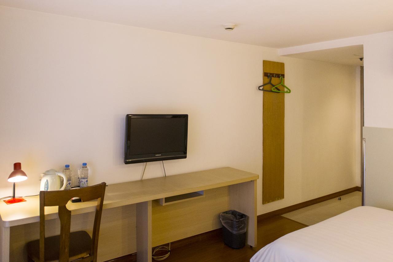 Motel Zhenjiang Jiefang Road Екстер'єр фото